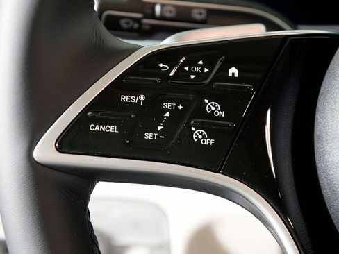 Certified 2026 Mercedes-Benz GLE 450 4MATIC image 19