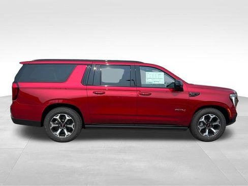 New 2026 GMC Yukon XL AT4 Ultimate AWD/4WD image 6
