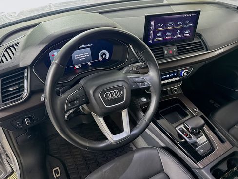 Used 2023 Audi Q5 2.0T Premium Plus w/ Premium Plus Package AWD/4WD image 24