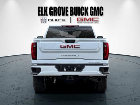 New 2026 GMC Sierra 2500 Denali w/ Denali Reserve Package image 5