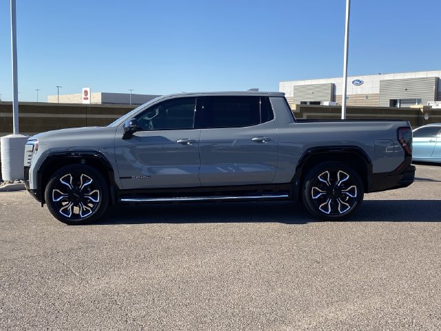 Used 2025 GMC Sierra EV Denali AWD/4WD image 10