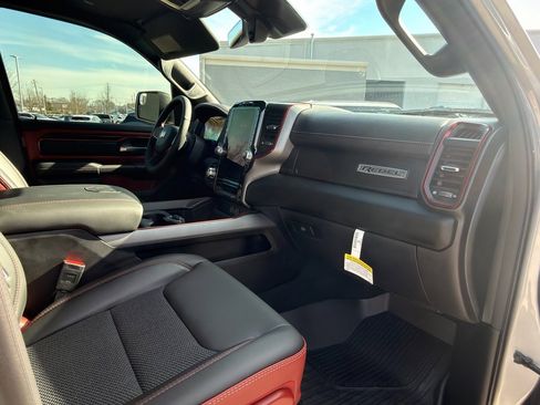 Used 2025 RAM 1500 Rebel image 20