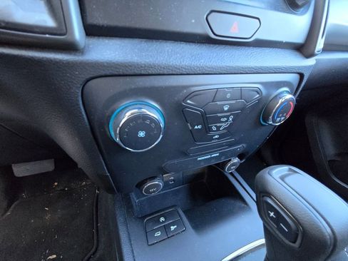 Used 2020 Ford Ranger XL w/ Equipment Group 101A Mid image 11