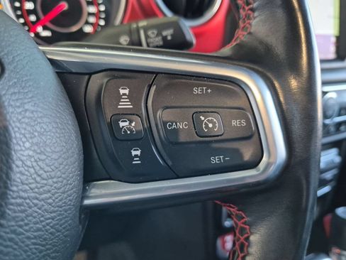 Used 2021 Jeep Gladiator Rubicon AWD/4WD image 26