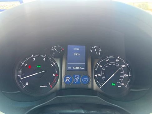 Used 2019 Lexus GX 460 Premium w/ Premium Package AWD/4WD image 13
