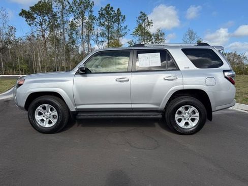 Used 2024 Toyota 4Runner SR5 image 2