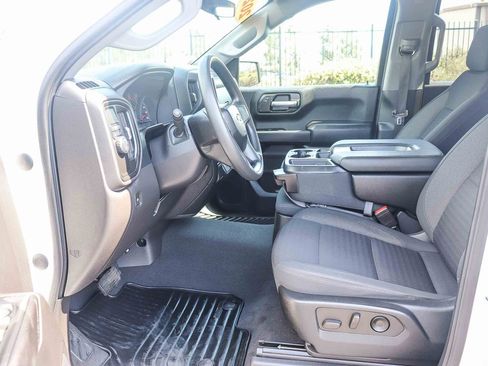 Used 2022 Chevrolet Silverado 1500 Custom RWD image 22