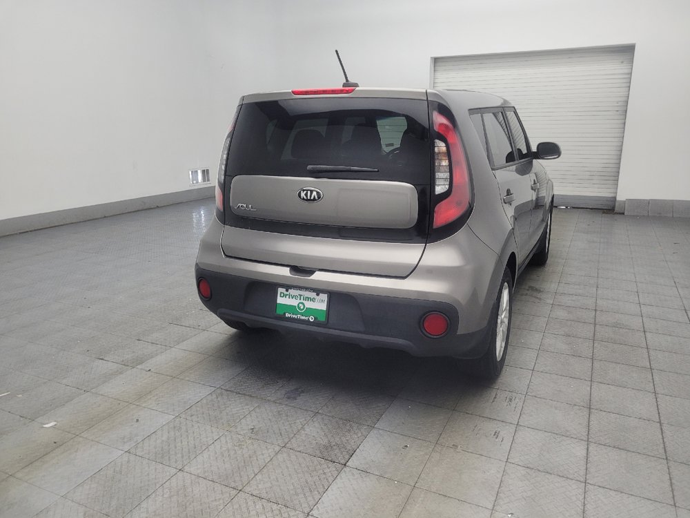 Used 2018 Kia Soul FWD image 9