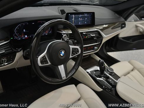 Used 2020 BMW 530i w/ M Sport Package RWD image 13