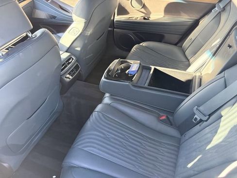 Used 2021 Genesis G80 3.5T w/ Prestige Package image 8