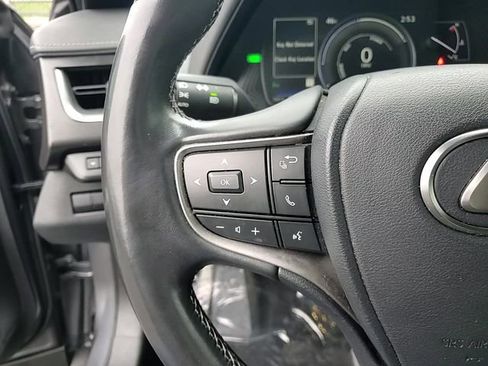 Used 2021 Lexus UX 250h w/ Accessory Package (Z1) image 18