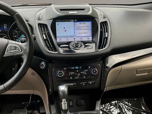 Used 2017 Ford Escape Titanium AWD/4WD image 9