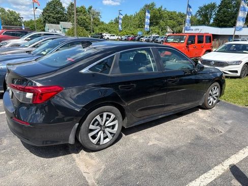 Used 2023 Honda Civic LX image 4