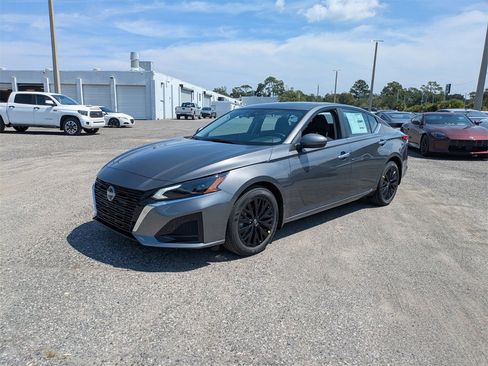 New 2025 Nissan Altima 2.5 SV w/ SV Special Edition Package image 7