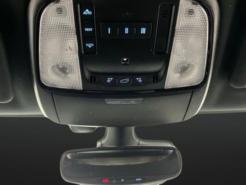 Used 2024 Dodge Durango GT image 29