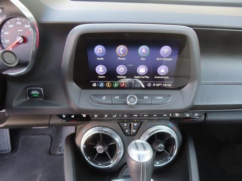 Used 2020 Chevrolet Camaro SS image 19