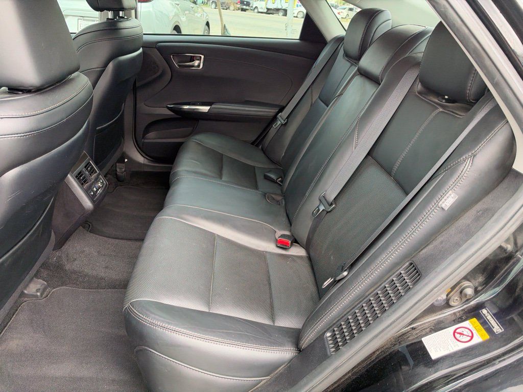 Used 2016 Toyota Avalon Limited w/ Protection Package FWD image 21