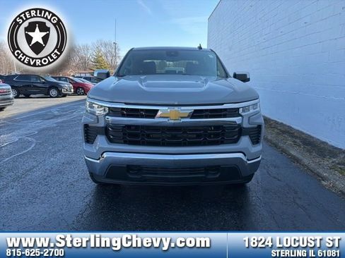 Used 2024 Chevrolet Silverado 1500 LT image 8
