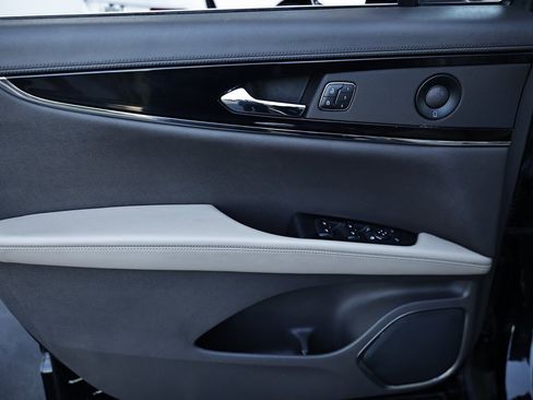 Used 2021 Lincoln Nautilus Reserve image 15