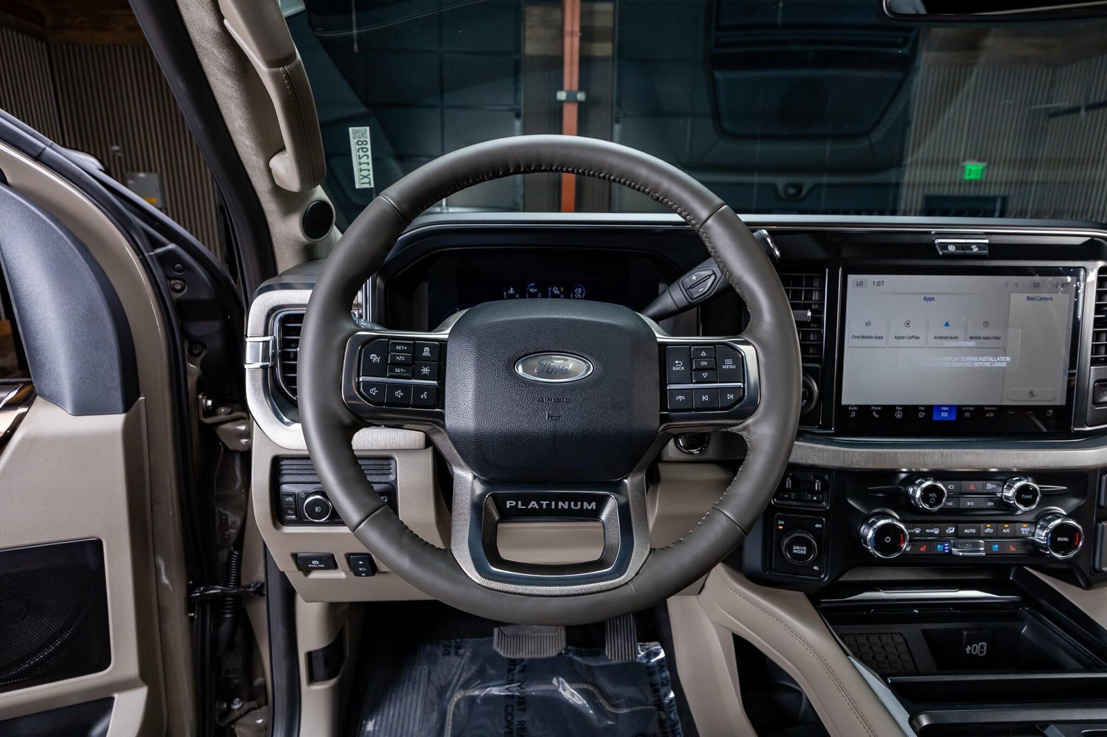 Used 2026 Ford F450 Platinum w/ Platinum Plus Package AWD/4WD image 17