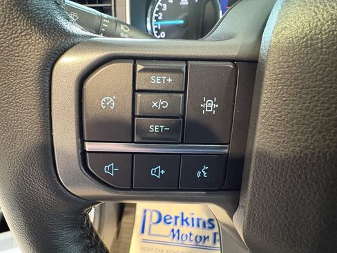 Used 2022 Ford F150 XLT w/ Equipment Group 302A High AWD/4WD image 15