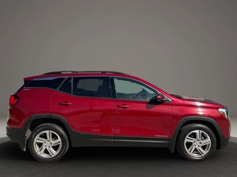 Used 2018 GMC Terrain SLE w/ Driver Convenience Package AWD/4WD image 8