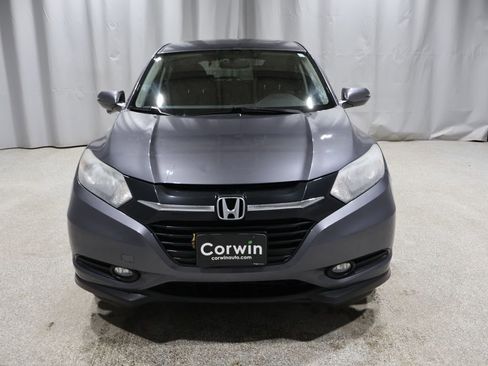 Used 2018 Honda HR-V EX image 8
