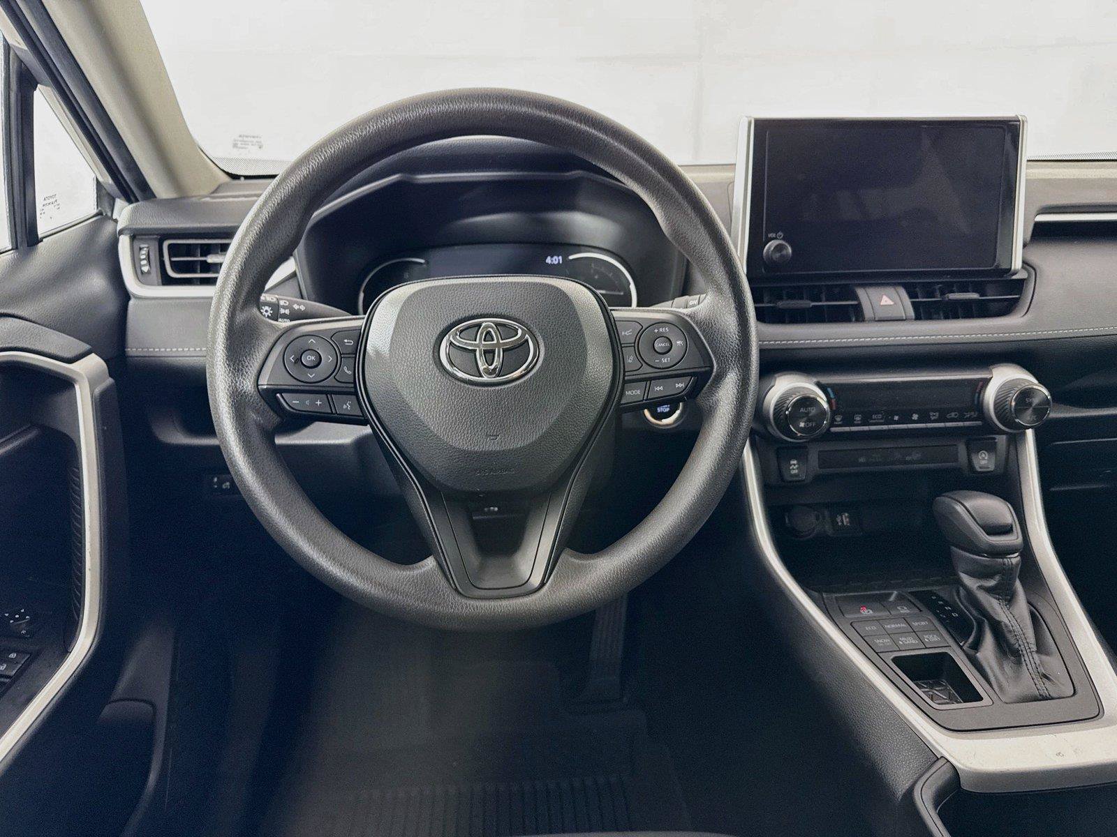 Certified 2025 Toyota RAV4 XLE AWD/4WD image 29