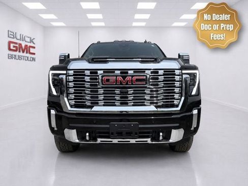 New 2026 GMC Sierra 2500 Denali w/ Denali Reserve Package AWD/4WD image 2