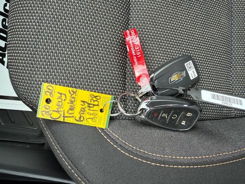 Certified 2020 Chevrolet Traverse LT image 24