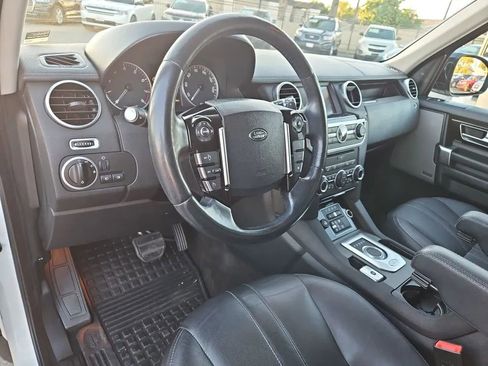 Used 2016 Land Rover LR4 HSE Silver Edition image 17