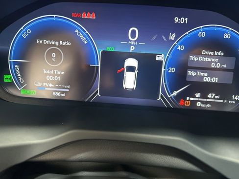 Used 2025 Toyota RAV4 XSE image 26