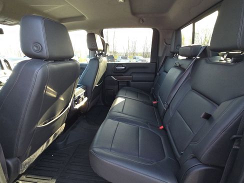 Used 2021 GMC Sierra 2500 SLT w/ SLT Premium Package image 30