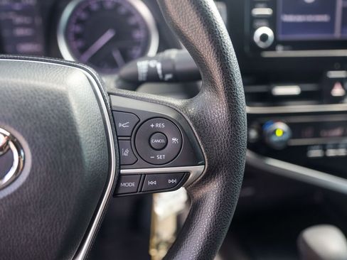 Used 2023 Toyota Camry LE FWD image 13