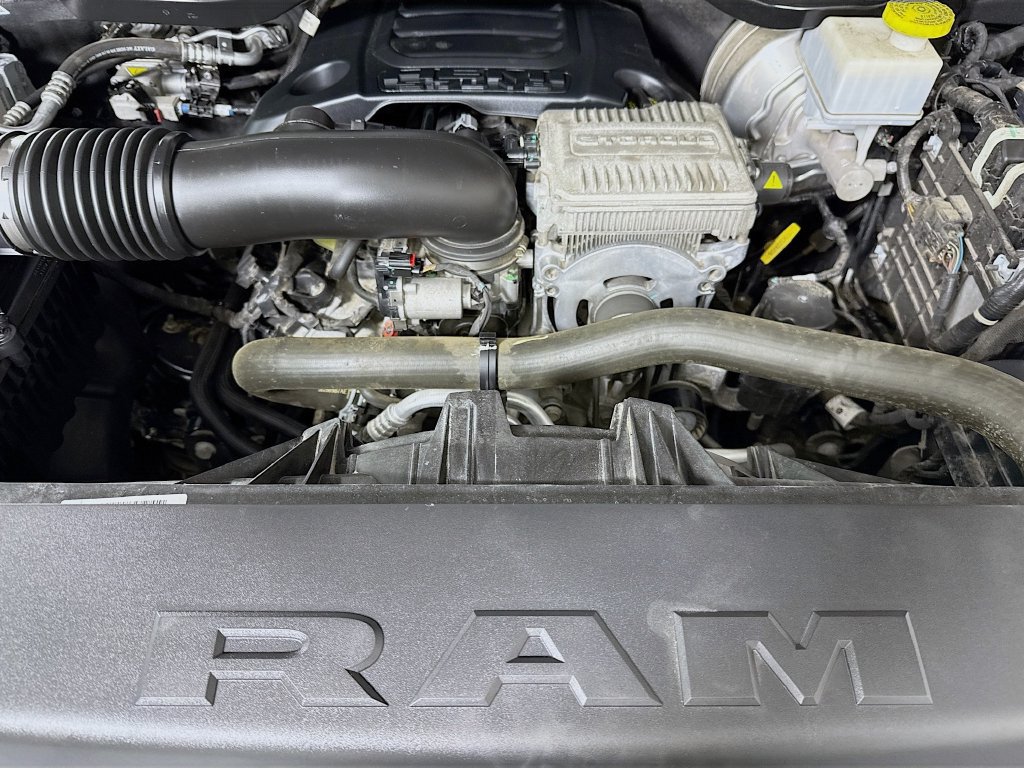Used 2023 RAM 1500 Laramie AWD/4WD image 37