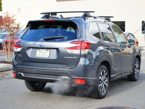 Used 2020 Subaru Forester Limited w/ Popular Package #3 image 3