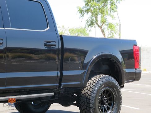 Used 2022 Ford F250 Lariat w/ Tremor Off-Road Package AWD/4WD image 22