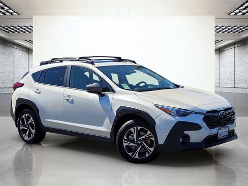 Certified 2025 Subaru Crosstrek 2.5i Premium AWD/4WD image 2