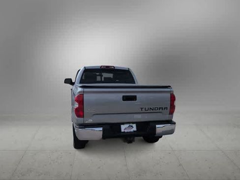 Used 2016 Toyota Tundra SR5 AWD/4WD image 7