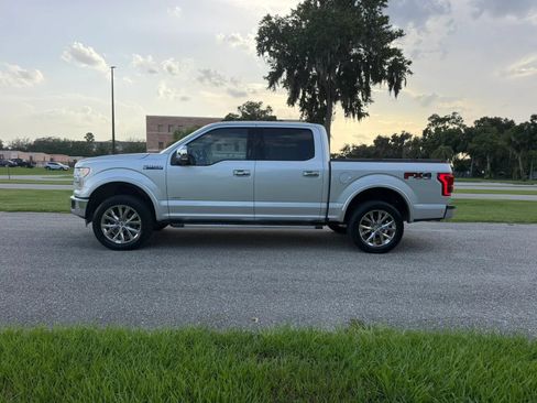 Used 2016 Ford F150 Lariat w/ Equipment Group 502A Luxury AWD/4WD image 9