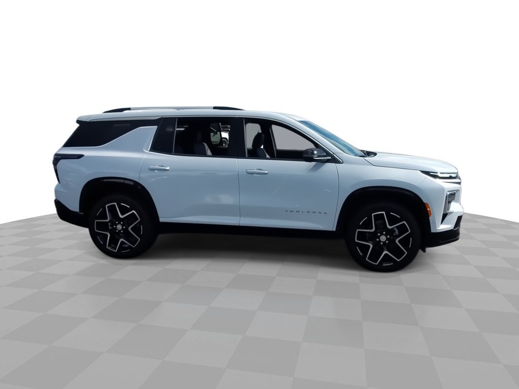New 2026 Chevrolet Traverse High Country AWD/4WD image 2