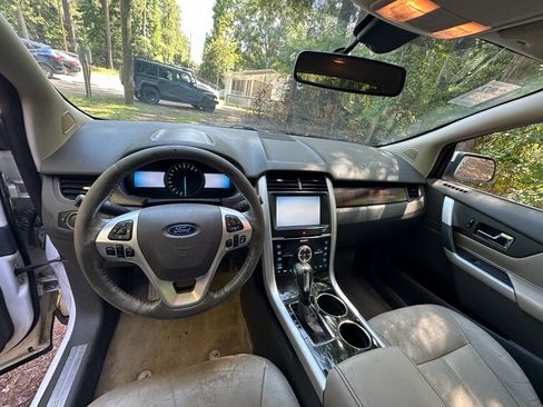 Used 2012 Ford Edge Limited w/ Vision Pkg AWD/4WD image 13