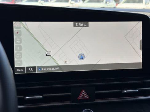 Certified 2025 Hyundai Elantra Limited image 22