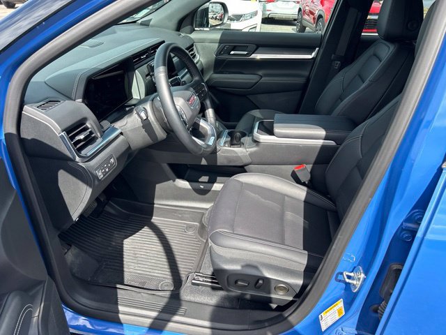 New 2026 GMC Terrain Elevation w/ Elevation Premium Package AWD/4WD image 6