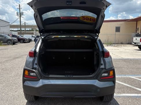 Used 2018 Hyundai Kona SEL FWD image 13