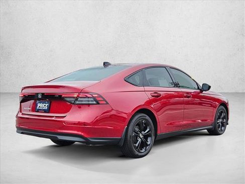 Used 2025 Honda Accord SE image 5