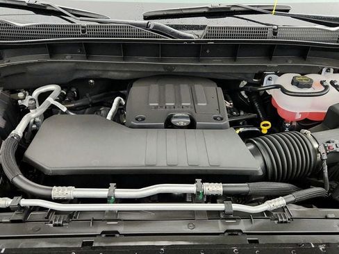 Used 2025 GMC Sierra 1500 Elevation image 28