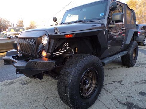 Used 2014 Jeep Wrangler Sport w/ Quick Order Package 24S AWD/4WD image 6
