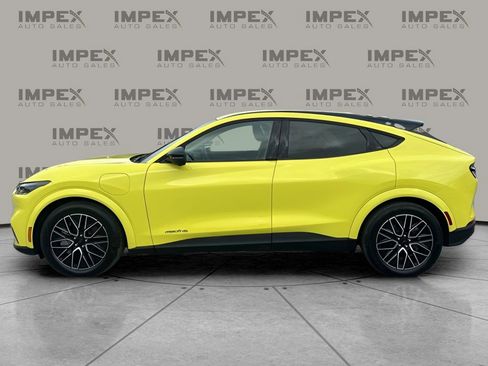 Used 2025 Ford Mustang Mach-E Premium image 2