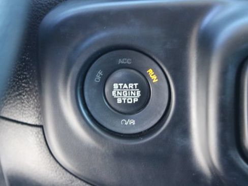 Used 2021 Jeep Wrangler Unlimited Sport AWD/4WD image 22